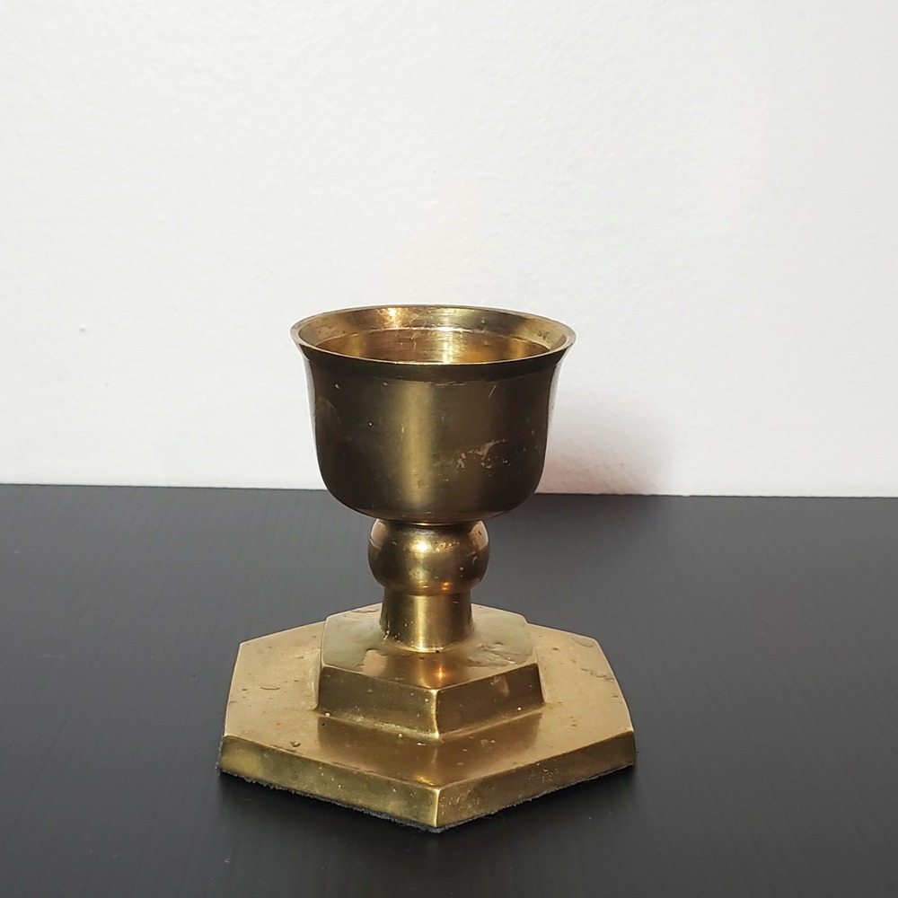Brass candstick holder short traditional colonial‎ hexagonal base 3.25" tall
